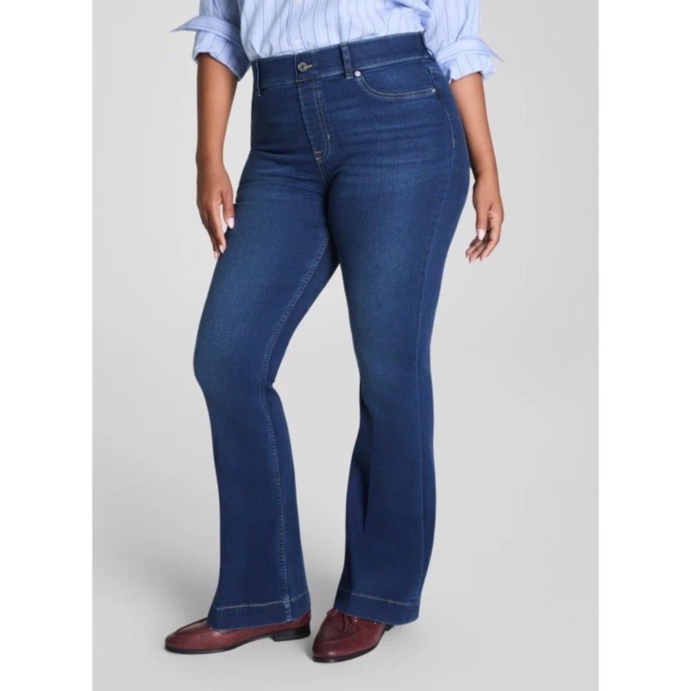 SPANX FLARE SPANXshape EveryWear Blue Posiedon Jeans SMALL Pull On BLUE $138